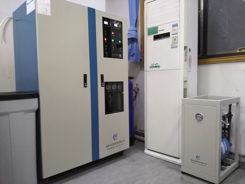 水思源檢驗(yàn)科純水設(shè)備