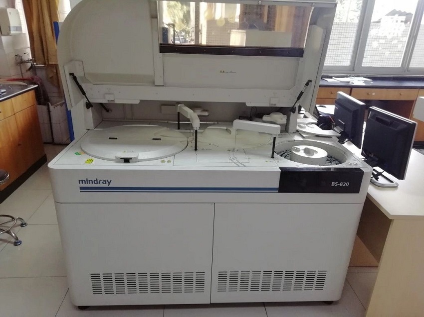 水思源檢驗(yàn)科純水設(shè)備