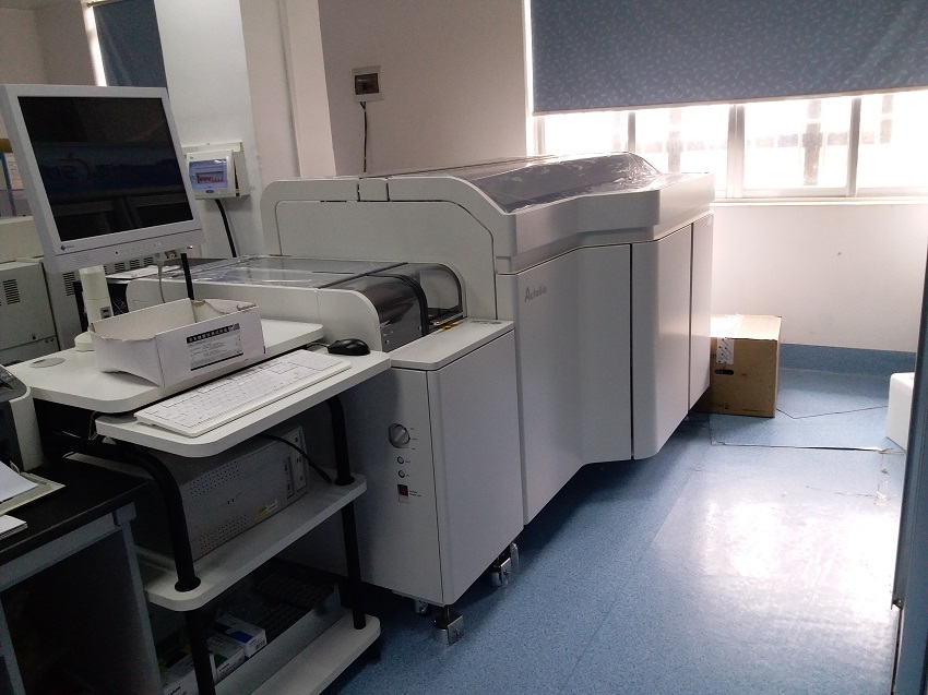 水思源檢驗(yàn)科純水設(shè)備